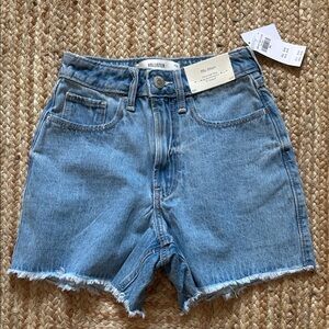 Hollister Ultra High-Rise 90s Short
